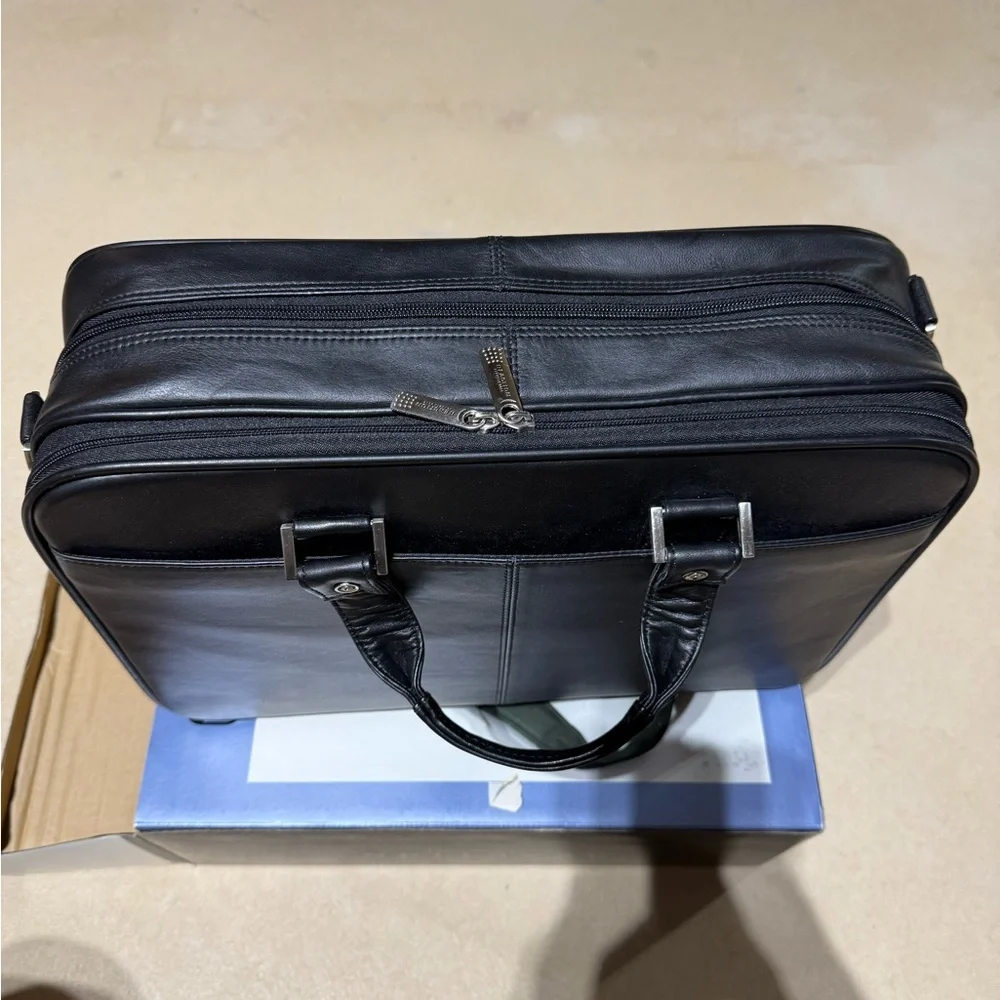 Kenneth Cole Reaction Black Men's Briefcase